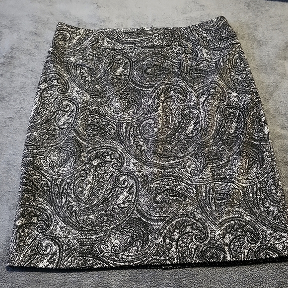 Michael Kors Dresses & Skirts - Michael Kors brand skirt. Size 8